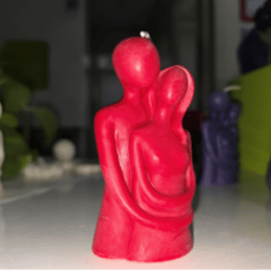 Auralis Handmade Embracing Couple Rose Candle