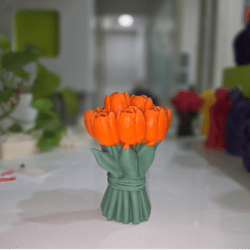 Auralis Handmade Tulip Candle